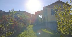 Terreno com Obra em Fase de Acabamento