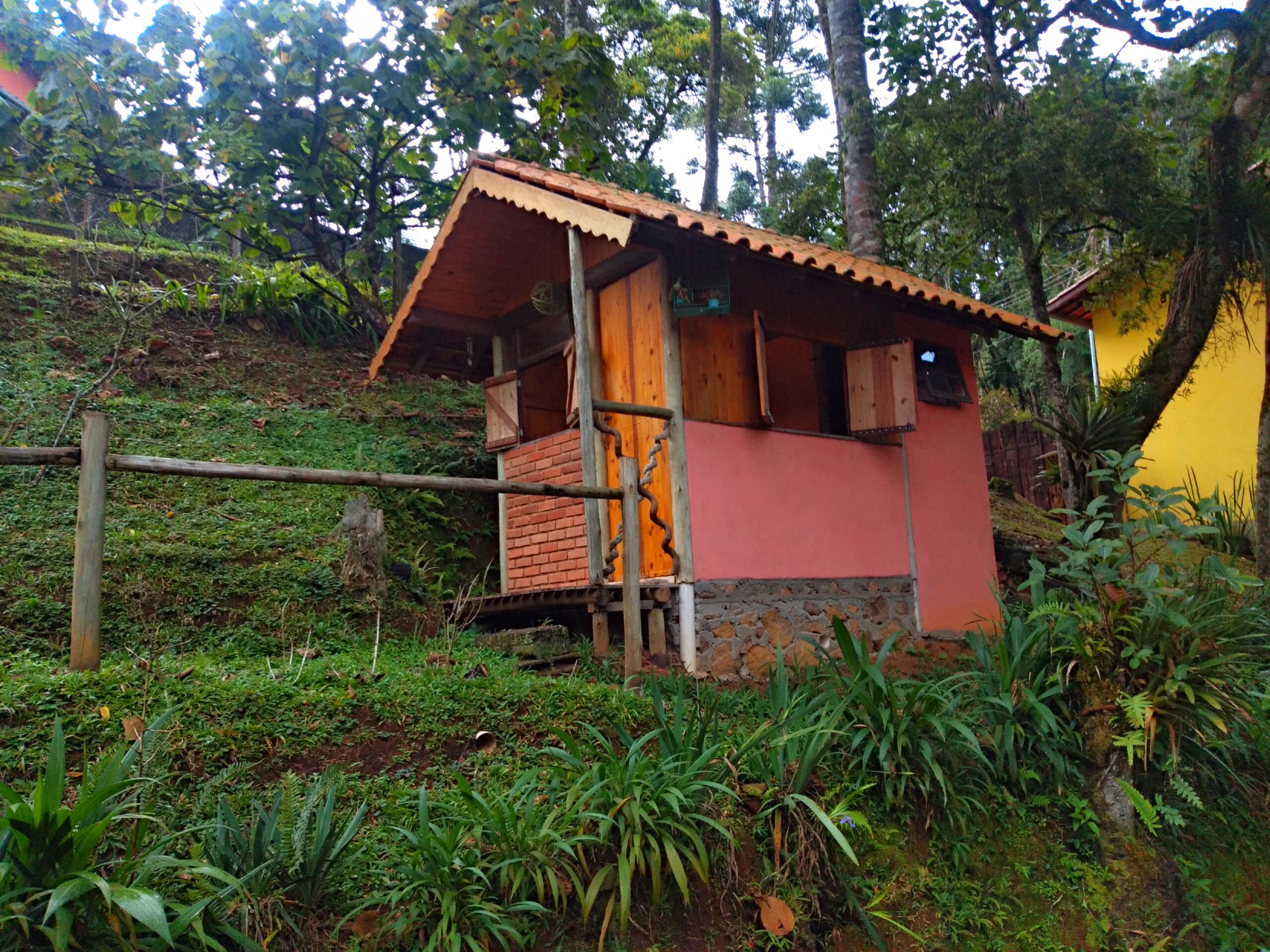 Casa com Chalé – Condomínio Bosque de Mauá