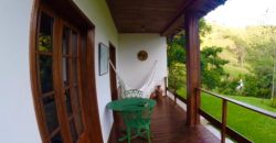 Sítio com Cachoeiras em Santo Antônio