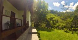 Sítio com Cachoeiras em Santo Antônio