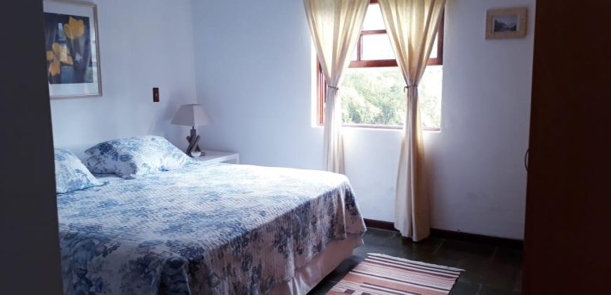 Sítio com Cachoeiras em Santo Antônio