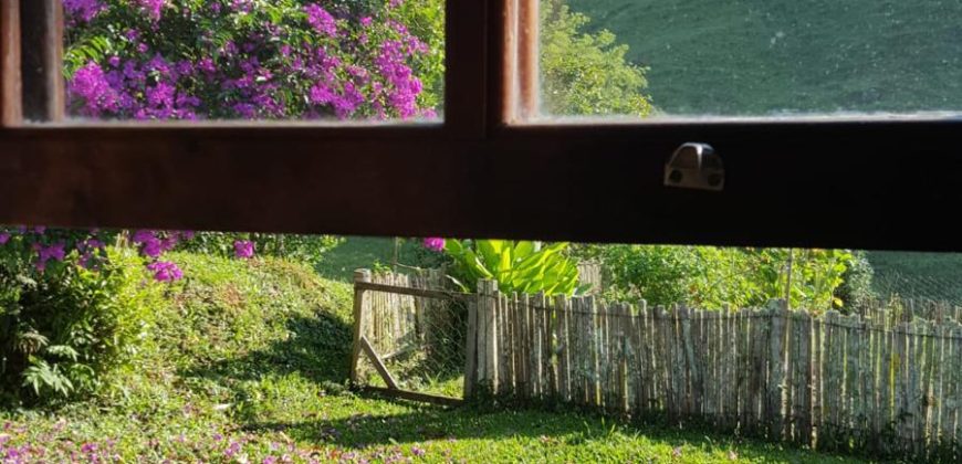 Sítio com Cachoeiras em Santo Antônio
