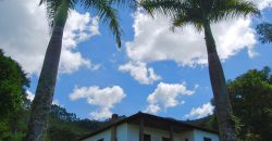 Sítio com Cachoeiras em Santo Antônio