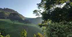 Sítio com Cachoeiras em Santo Antônio