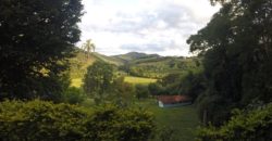 Sítio com Cachoeiras em Santo Antônio