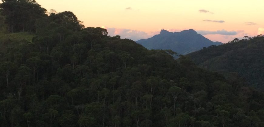Sítio no Vale das Cruzes