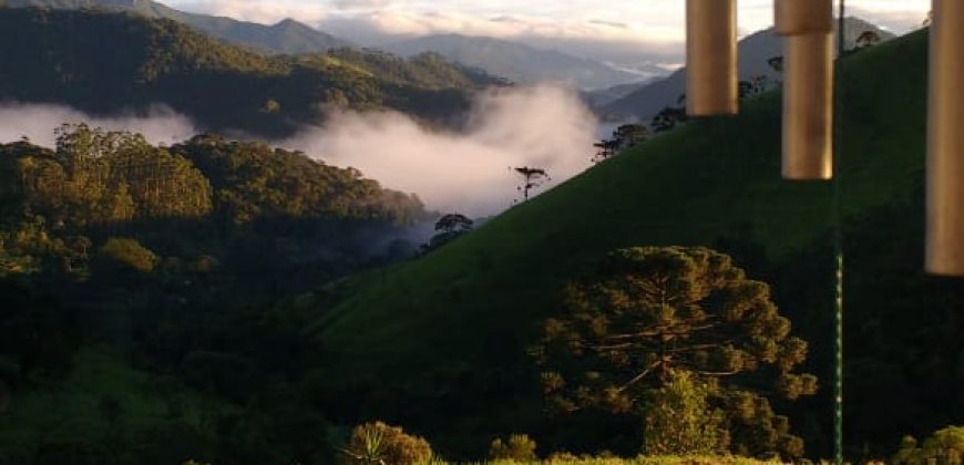 Sítio no Vale das Cruzes