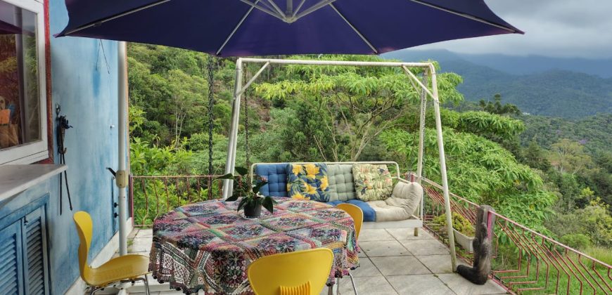 Sítio no Vale das Cruzes