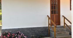 Casa com Chalé no Alcantilado