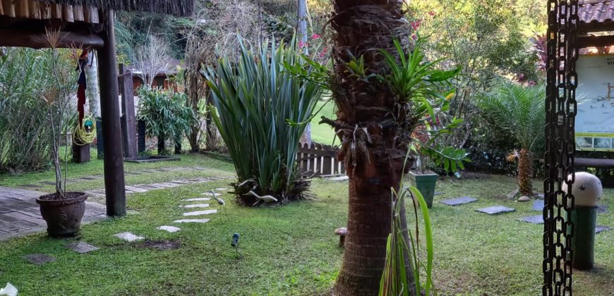 Casa Grande em Condomínio Casa Grande em Condomínio